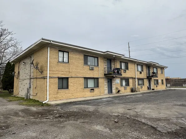 611 E 151st Street LLC, 611 E 151st St APT 4, Harvey, IL 60426