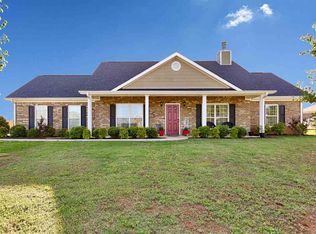 108 Chapel Creek Dr, Hazel Green, AL 35750