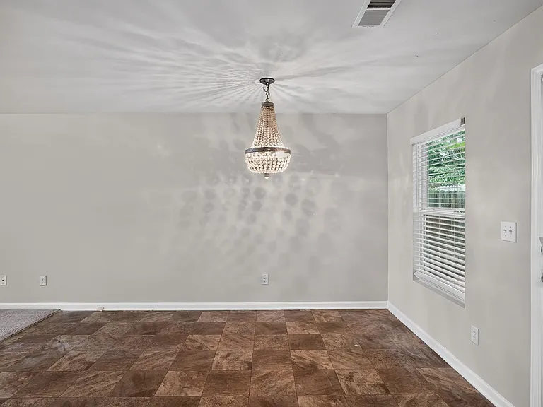 11986 Quail Dr — Photo 6