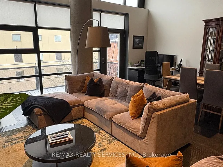 90 Sumach St #406 — Photo 28