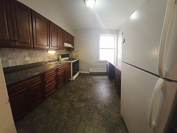 4th image of 1326 128th St APT 1B