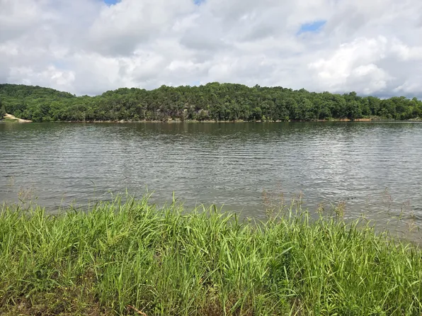 823 River Front Dr Lot 102, Clifton, TN 38425