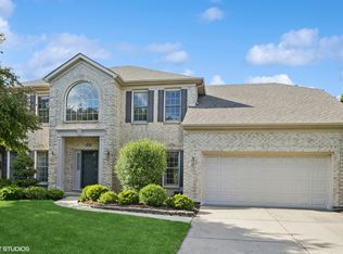 2631 Salt Meadow Rd, Naperville, IL 60564