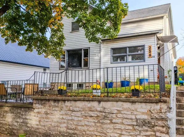 256 E Maple St, Wabash, IN 46992