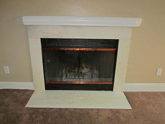 3rd image of 12026 15th Ave NE APT 206