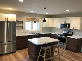 314 8th Ave NW, Rochester, MN 55901