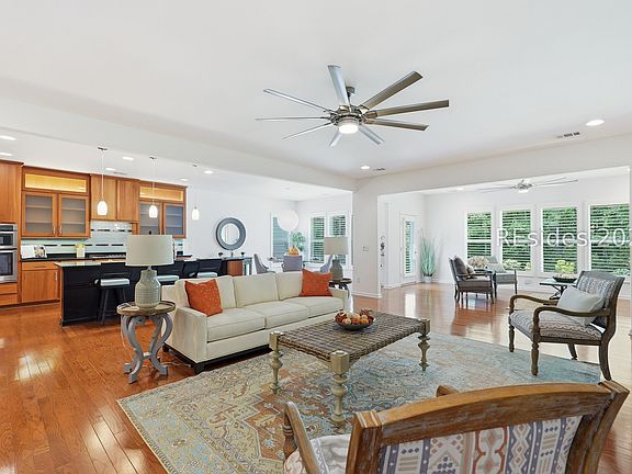 5th image of 687 Freshwater Ln