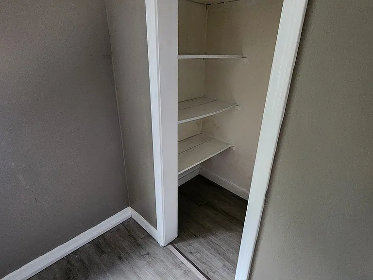 617 S 16th St #3 — Photo 8
