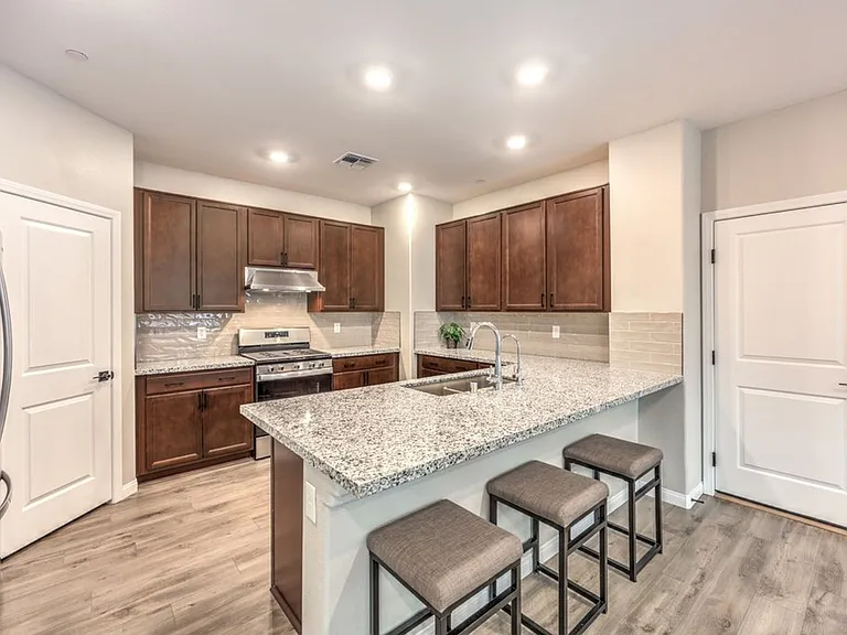 2648 Montesilvano Pl — Photo 12