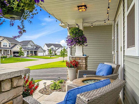 4th image of 2113 Itasca Cir