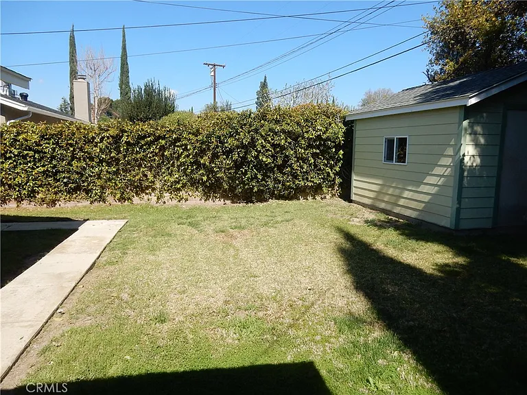 8000 Sale Ave — Photo 12