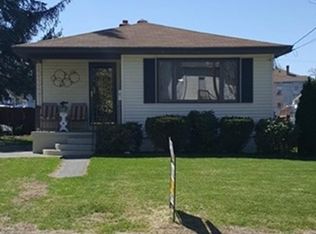 69 Shea St, Fitchburg, MA 01420