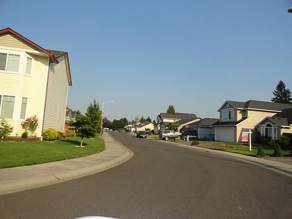 2nd image of 7205 NE 88th Ave