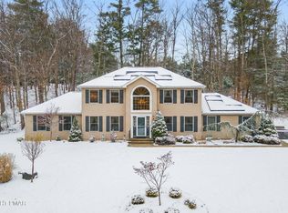 102 Arbor Way, Stroudsburg, PA 18360