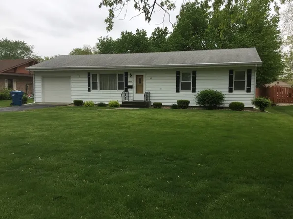 531 E Grant St, Watseka, IL 60970