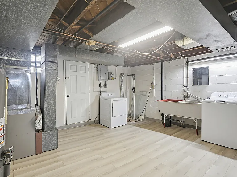7536 Westfield Rd — Photo 27