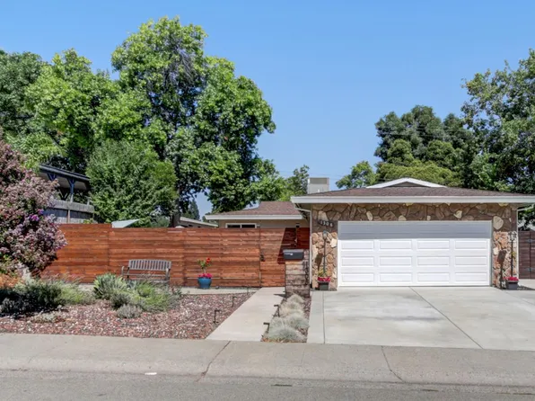 1308 Champion Oaks Dr, Roseville, CA 95661