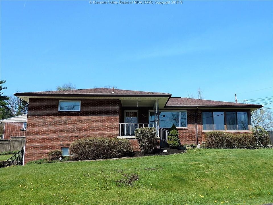1st image of 906 Alynwood Cir