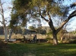 411 Burnham Rd, Oak View, CA 93022