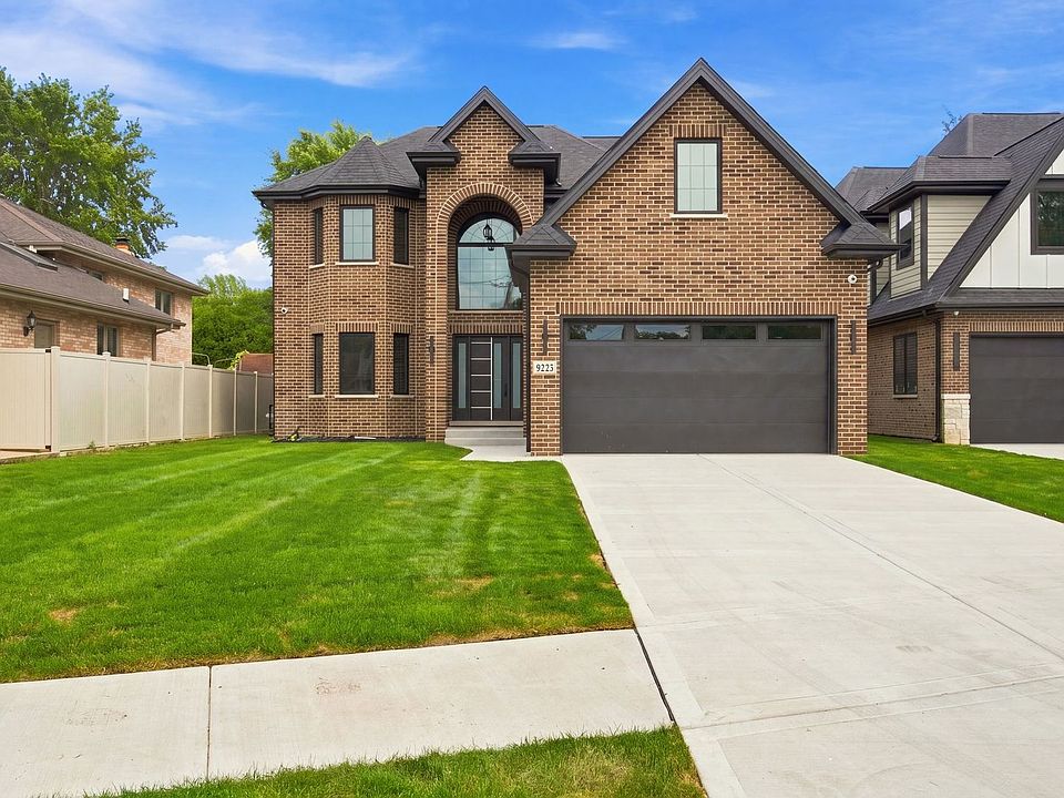 1st image of 9235 Crescent Ct