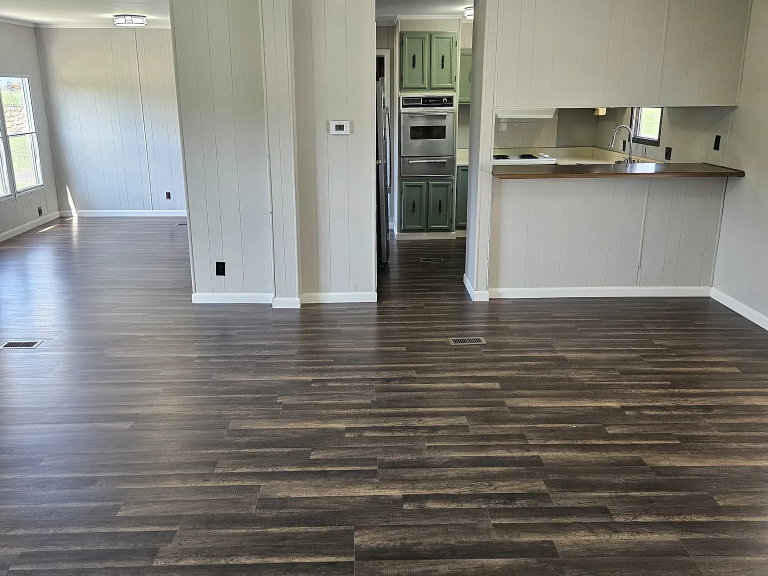 3 bed, $1,700 — Photo 2