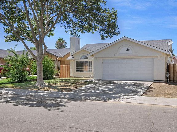 5th image of 2429 Dry Creek Way