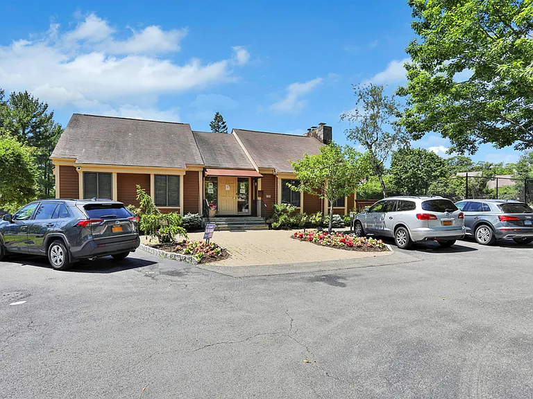 112 Brush Hollow Ln — Photo 48