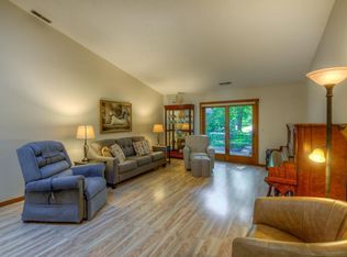 9679 Juniper St NW, Coon Rapids, MN 55433