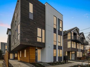 819 NW 54th St #B, Seattle, WA 98107