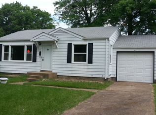 1253 Avant Dr, Saint Louis, MO 63137