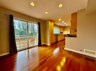 5298 Belair Dr #1A, Delta, BC V4M 2E4