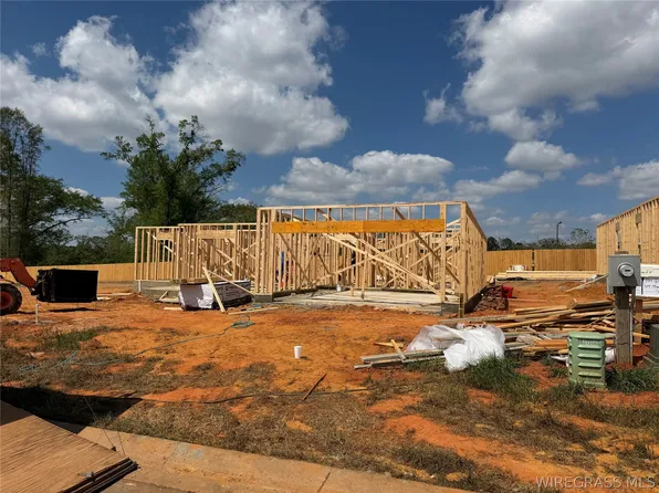 316 Thornbird Loop, Enterprise, AL 36330
