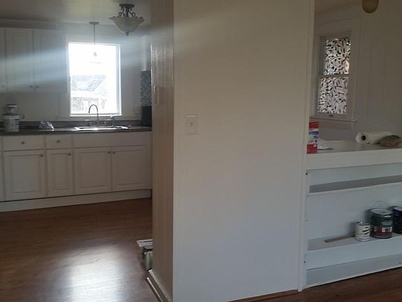 4th image of 2 Mansfield Ct #0