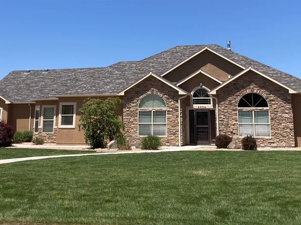 2526 Greystone Dr, Grand Junction, CO 81505