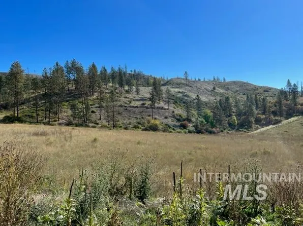 2 Elk Hill Rd, Kamiah, ID 83536
