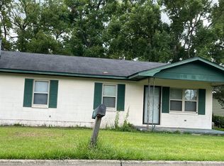 104 4th Ave, Thomasville, GA 31792