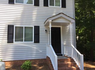 6226 Deerwood Pl, Raleigh, NC 27607