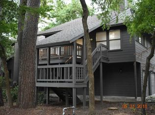 5 Sawmill Grove Ln, Spring, TX 77380