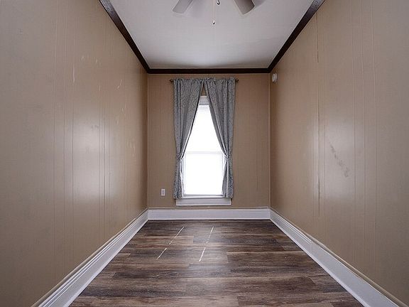 5th image of 1029 4th Ave APT 2