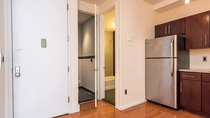 Rented by Nooklyn NYC LLC | media 13