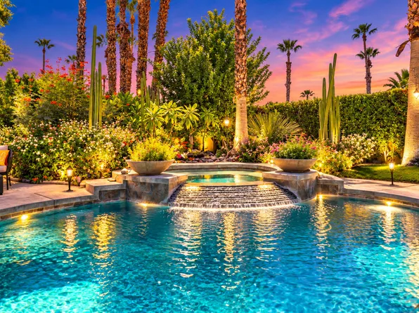 58 E Sutton Pl, Palm Desert, CA 92211