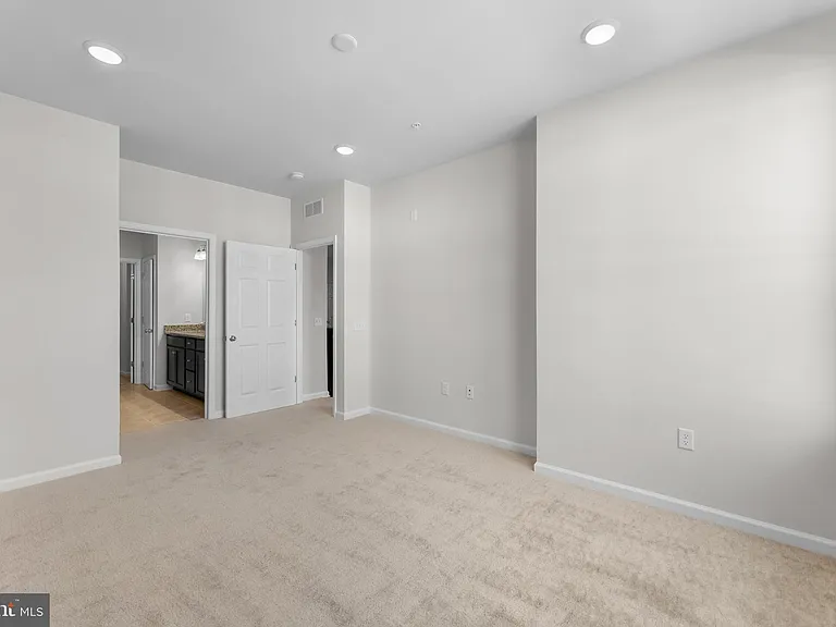 1 Culvert Dr #109 — Photo 19
