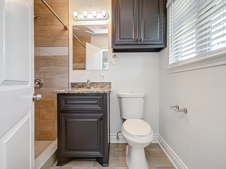 1417 Longhorn Dr — Photo 20