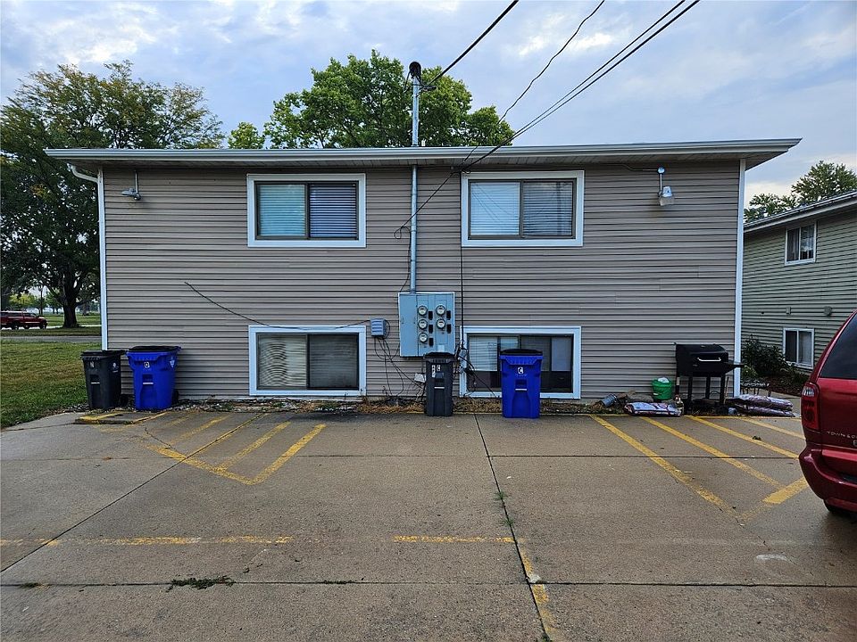 2nd image of 1024 Ellis Blvd NW