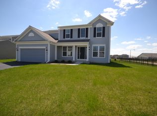 2431 Emerald Ln, Yorkville, IL 60560