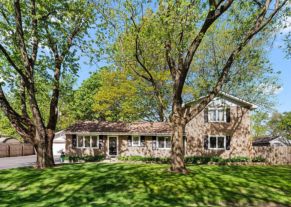 1st image of 5407 Smilax Ln