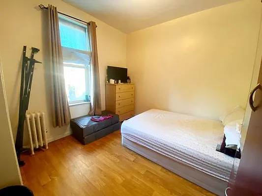 Rented by Brooklyn Property Group LLC | media 6
