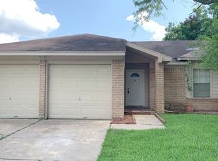 17907 Fieldglen Dr, Houston, TX 77084