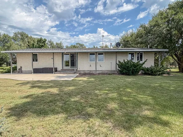 11752 733rd Rd, Holdrege, NE 68949