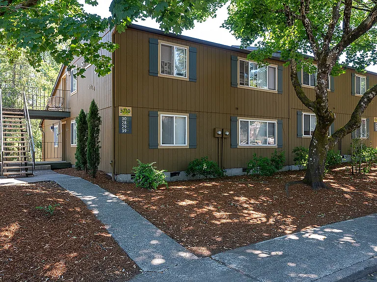 Shady Glen Apartments — Photo 5